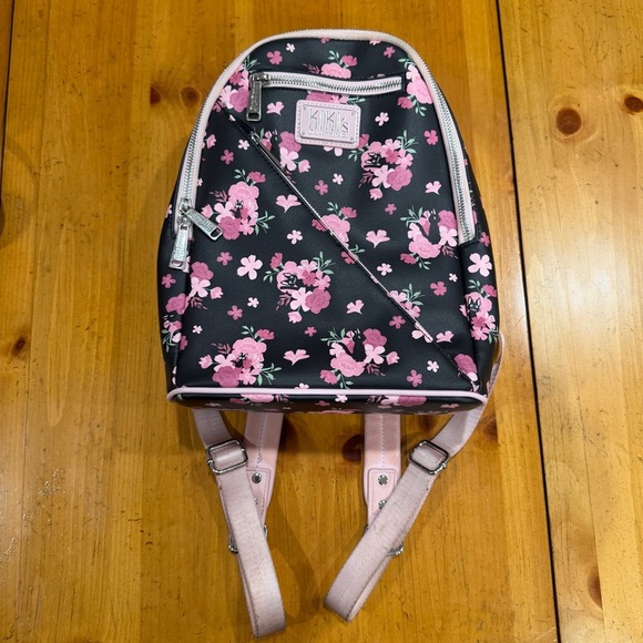Loungefly x Kiki\'s Delivery Service x Studio Ghibli backpack purse RARE main image 7